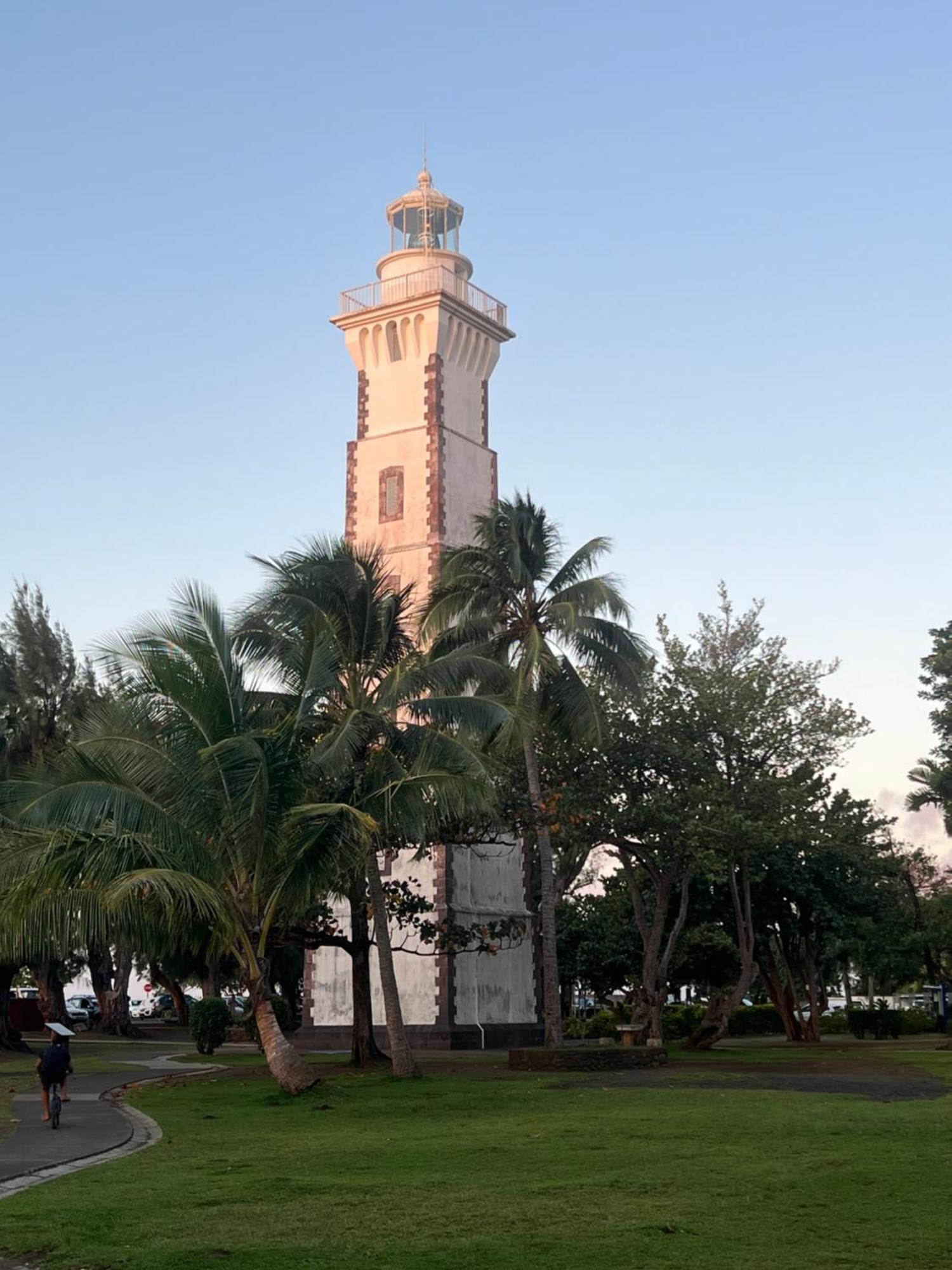 La Maison Pres Du Phare Mahina Extérieur photo